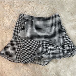 checkered skirt